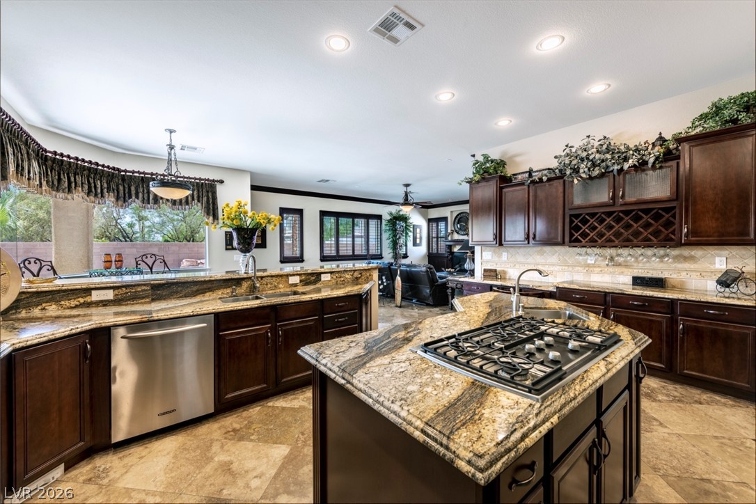 7561 Prancing Pony Court Property Photo 10