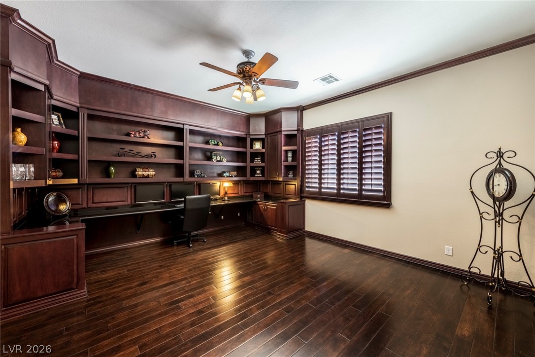 7561 Prancing Pony Court Property Photo 28