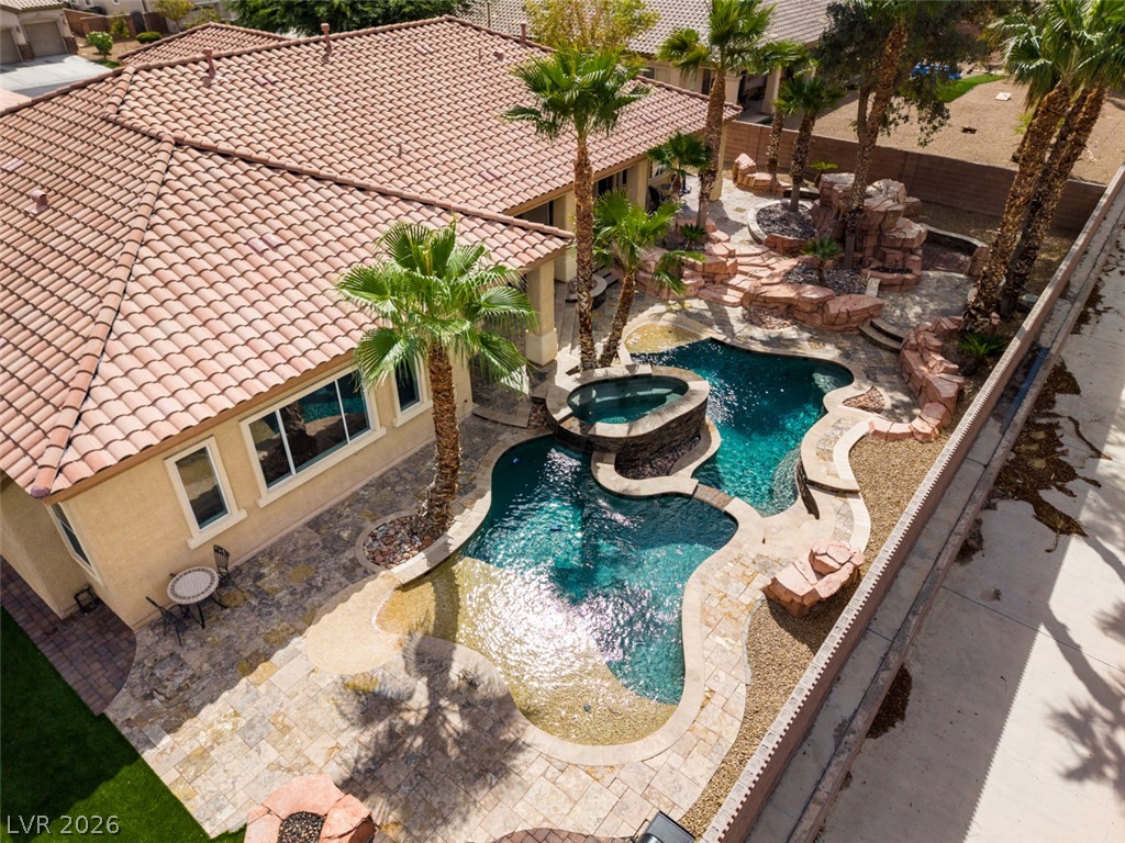 7561 Prancing Pony Court Property Photo 44