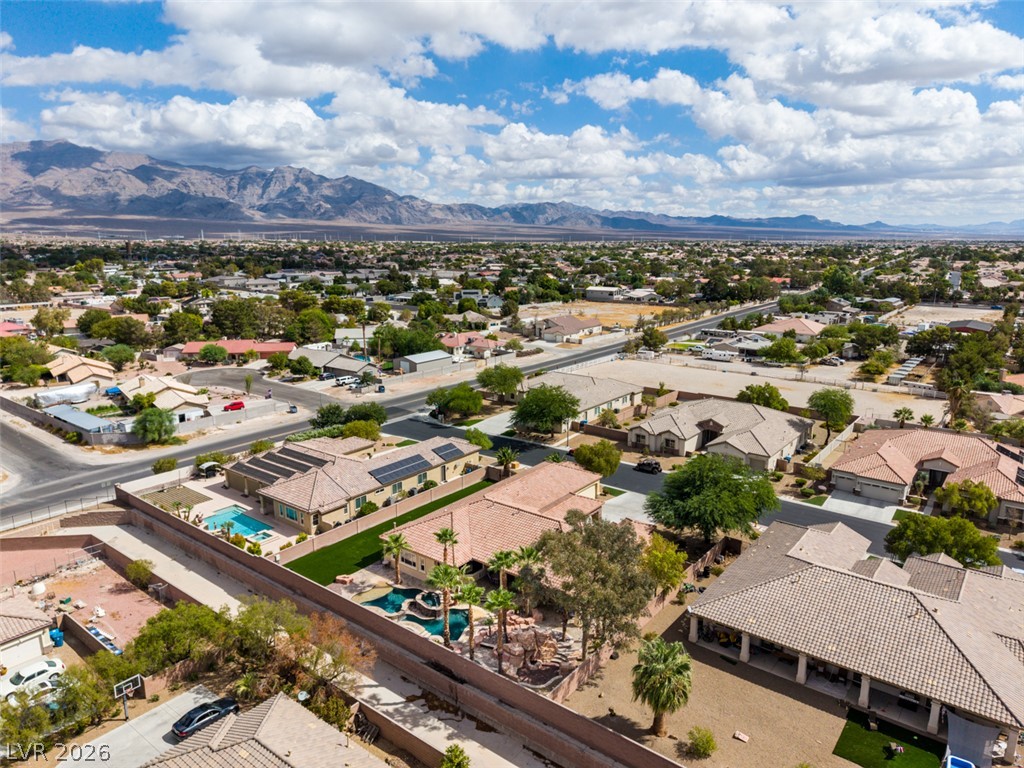 7561 Prancing Pony Court Property Photo 46