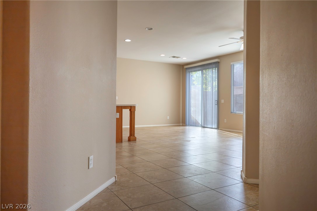 1022 Pecos River Avenue Property Photo 3