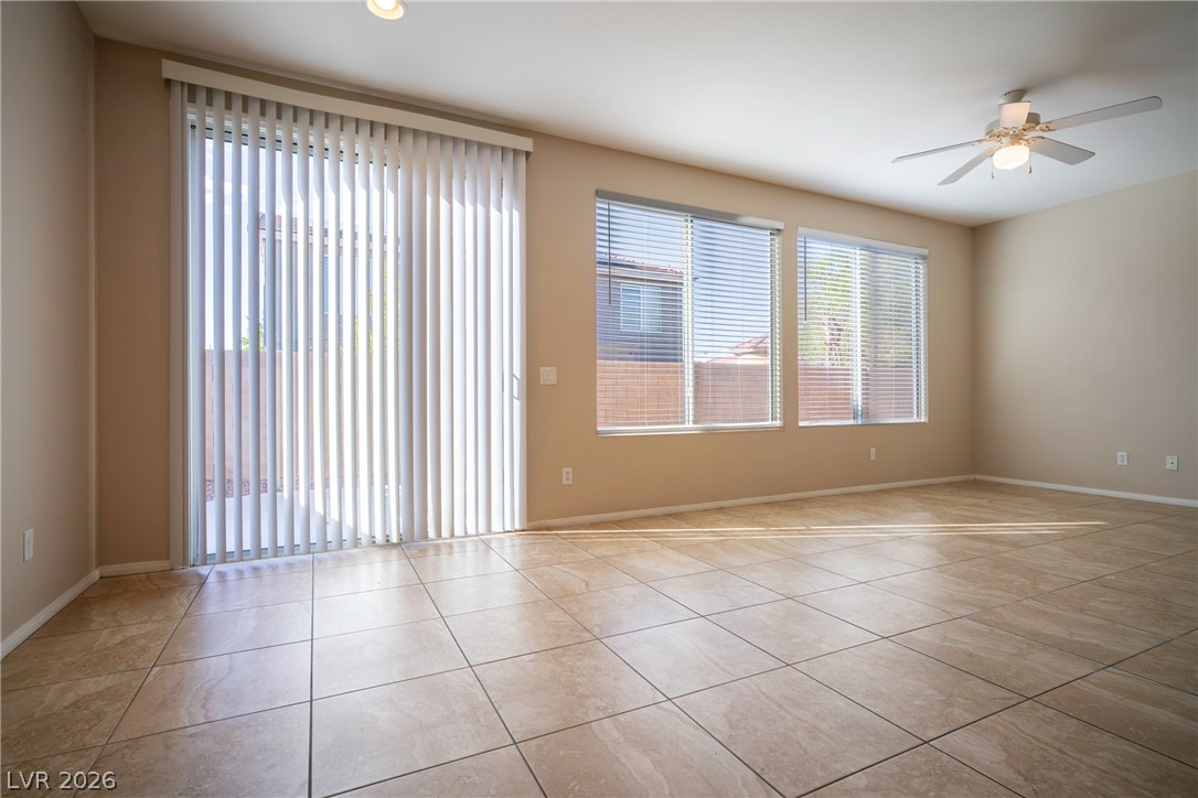 1022 Pecos River Avenue Property Photo 8