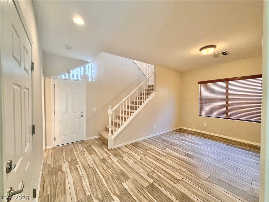 11908 Orense Drive Property Photo 7