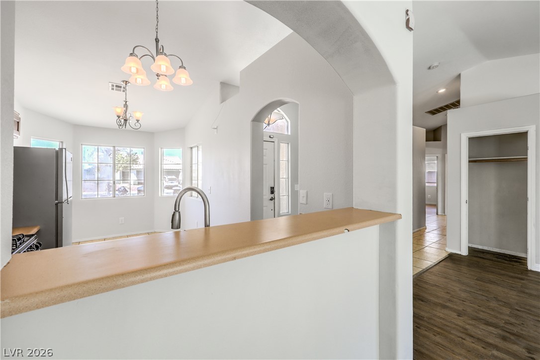114 Vista Del Lago Street Property Photo 8