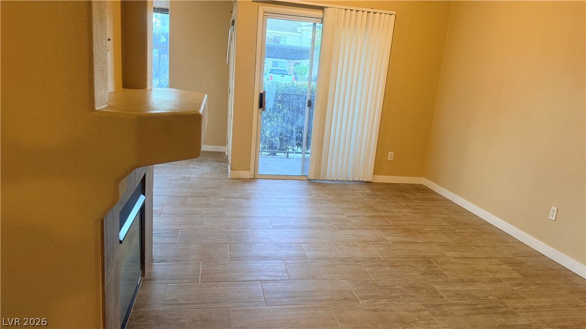 9050 West Warm Springs Road 1081 Property Photo 11