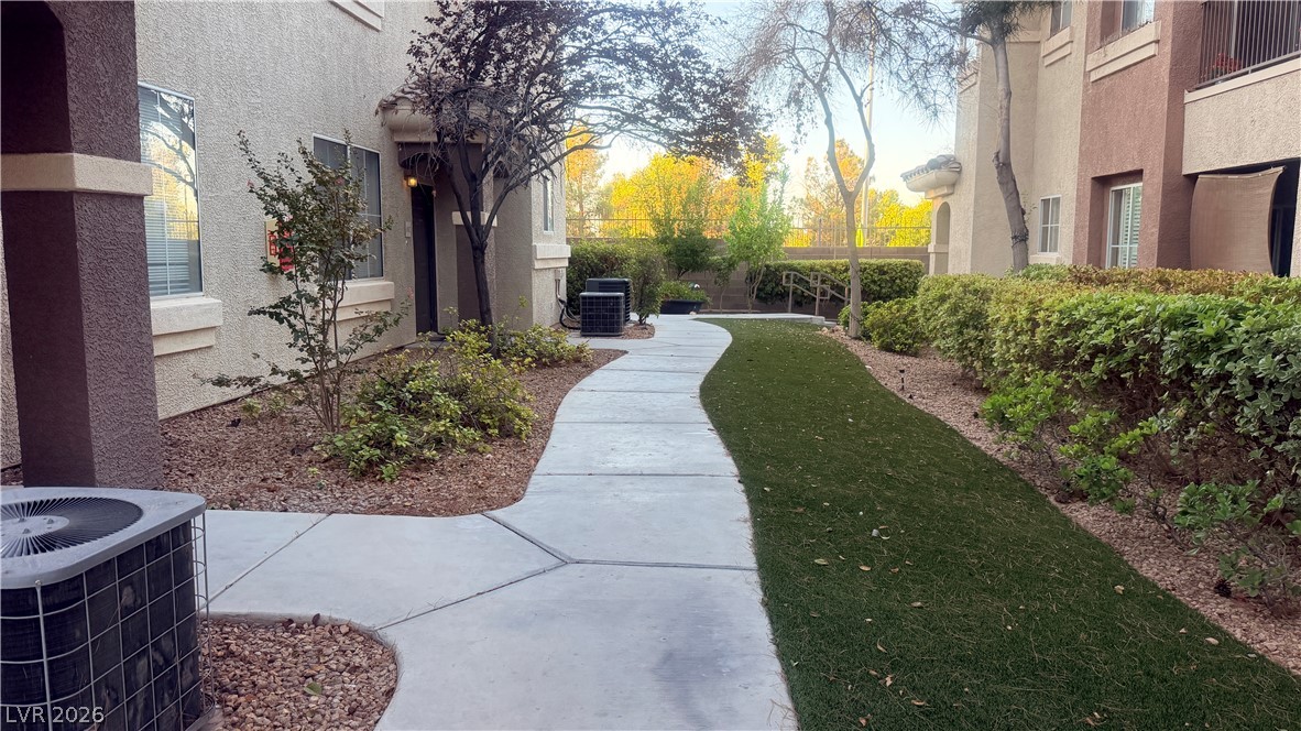 9050 West Warm Springs Road 1081 Property Photo 25