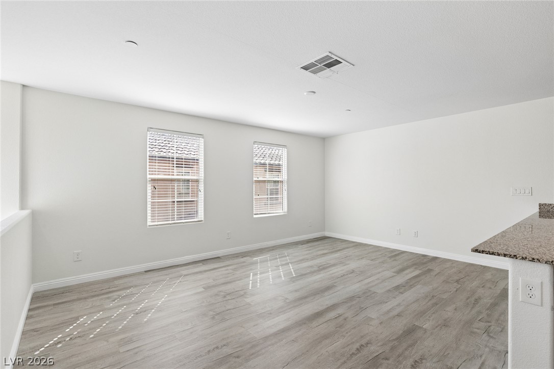 4474 Pineham Court Property Photo 6