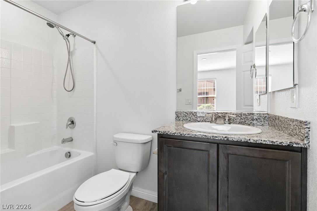 4474 Pineham Court Property Photo 16