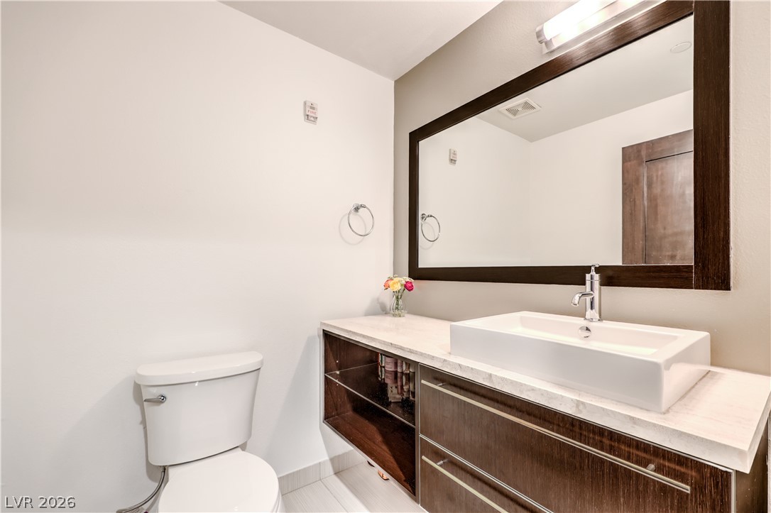8925 West Flamingo Road 101 Property Photo 11