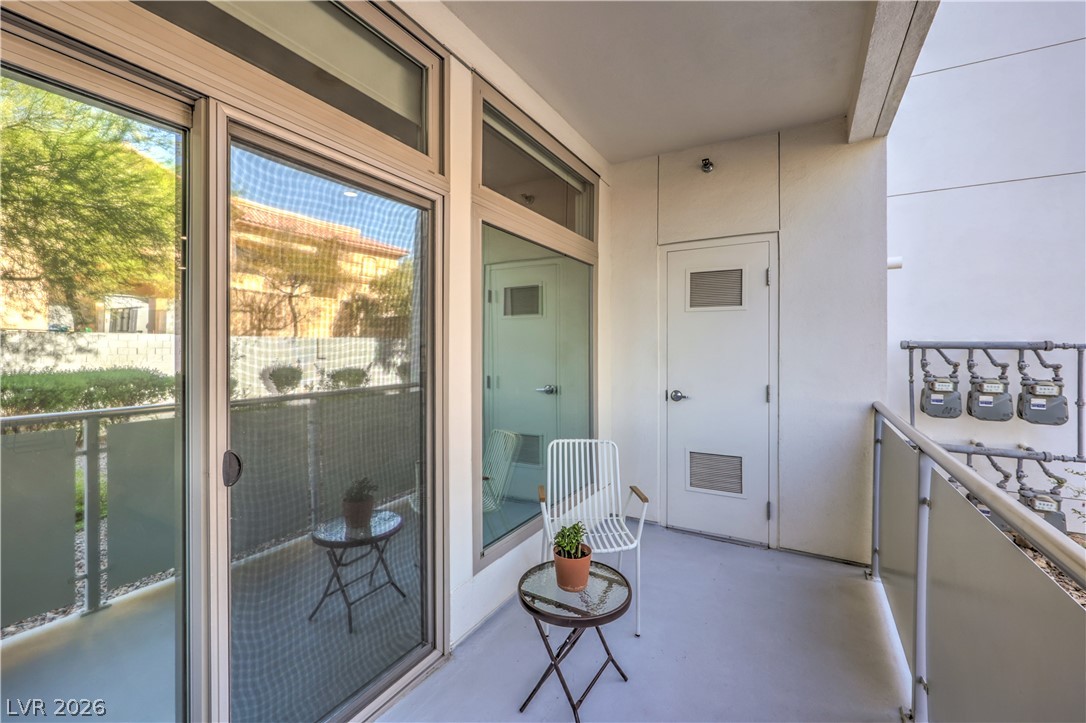 8925 West Flamingo Road 101 Property Photo 21