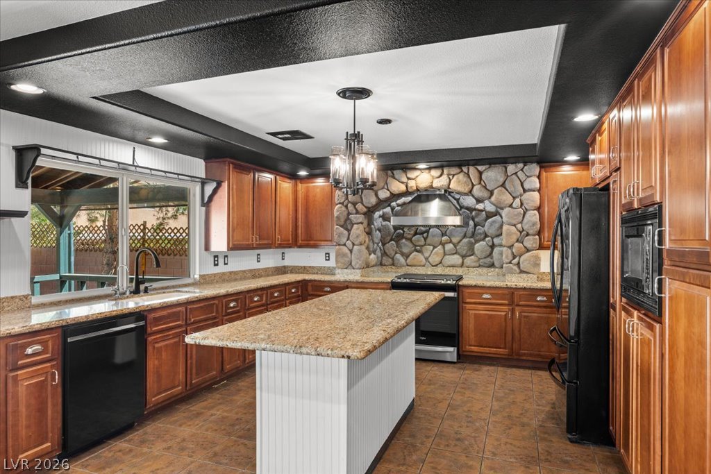 6356 Screaming Eagle Avenue Property Photo 11