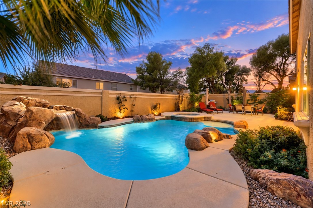 9739 Tumble Lake Court Property Photo 4