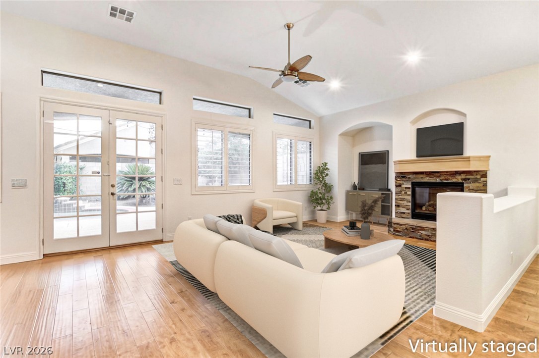 2052 Sinfonia Avenue Property Photo 12