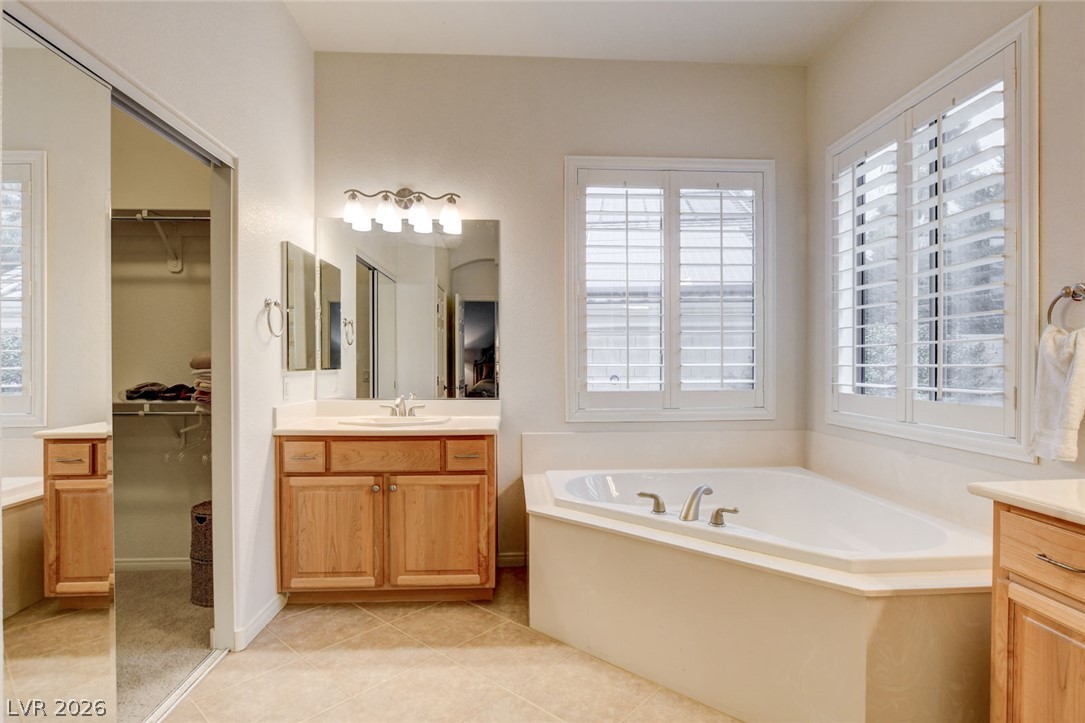 2052 Sinfonia Avenue Property Photo 16