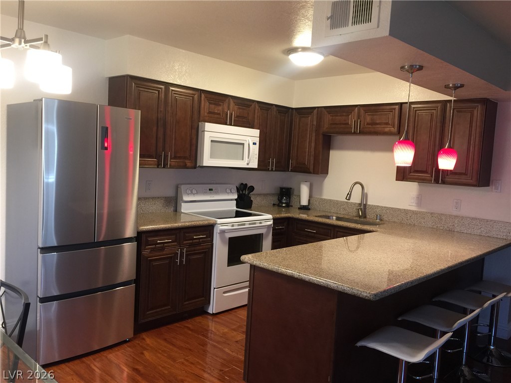1215 Rawhide Street Property Photo 3