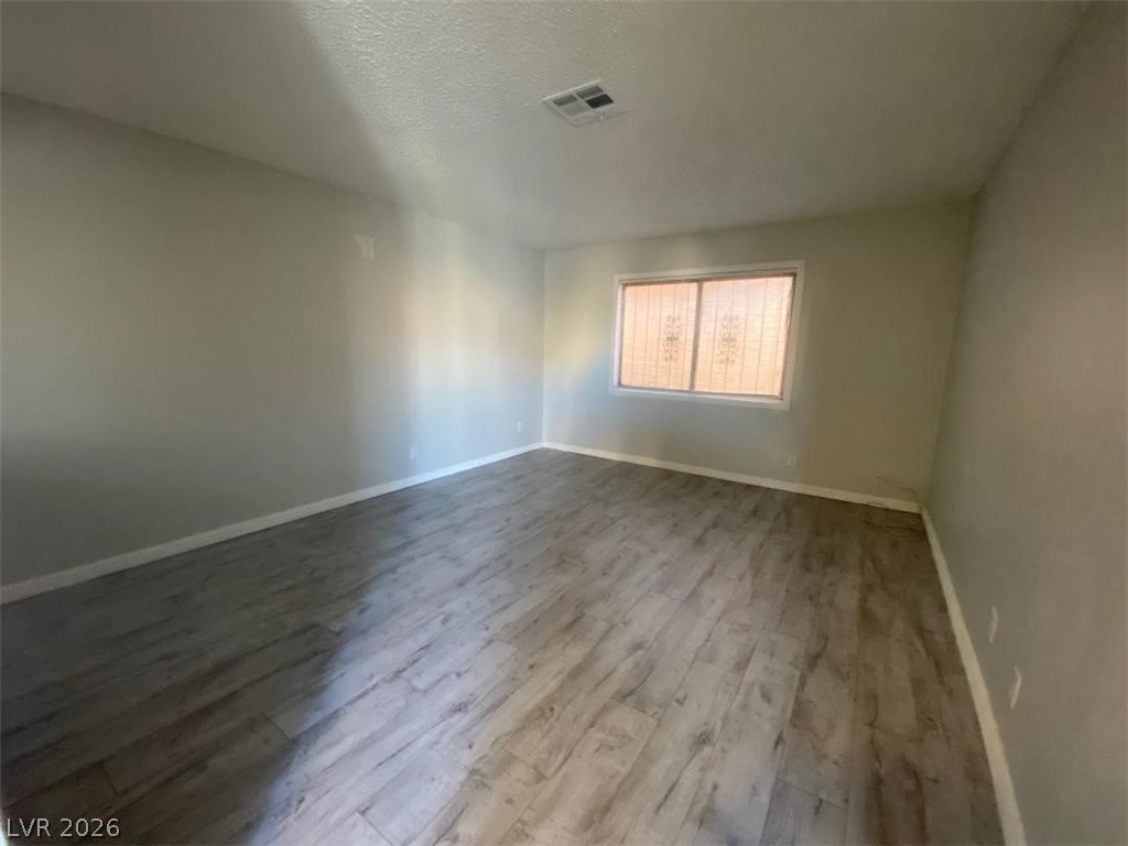 5215 Gray Lane B Property Photo 4