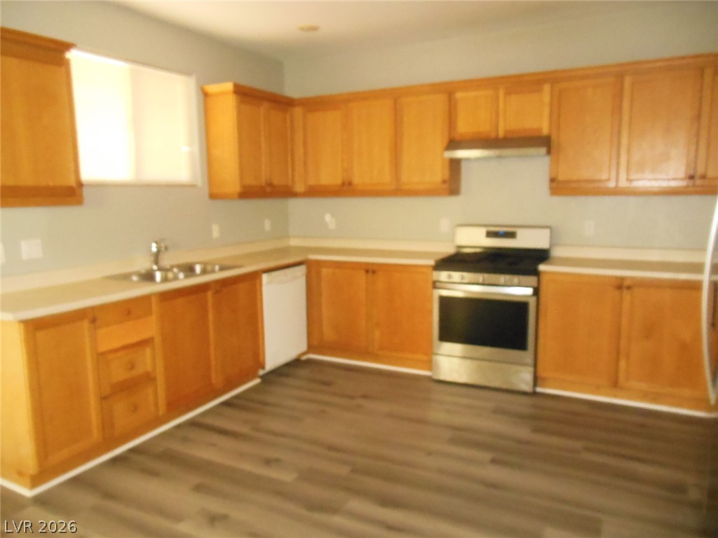 9747 Waukegan Avenue Property Photo 8