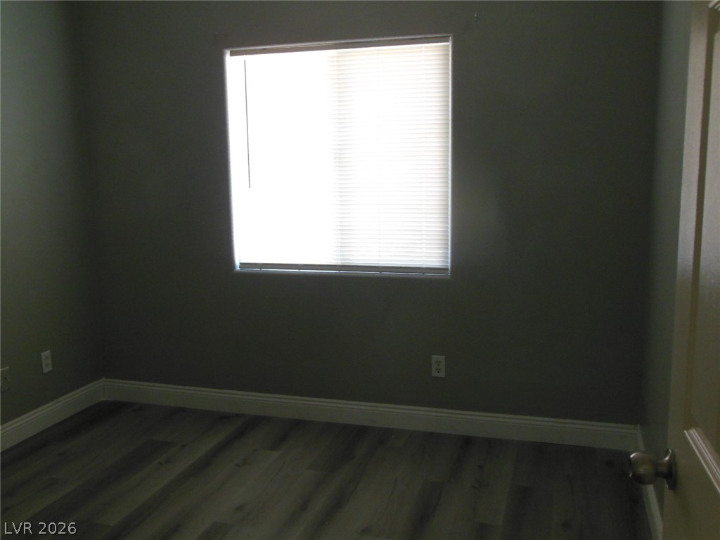 9747 Waukegan Avenue Property Photo 10
