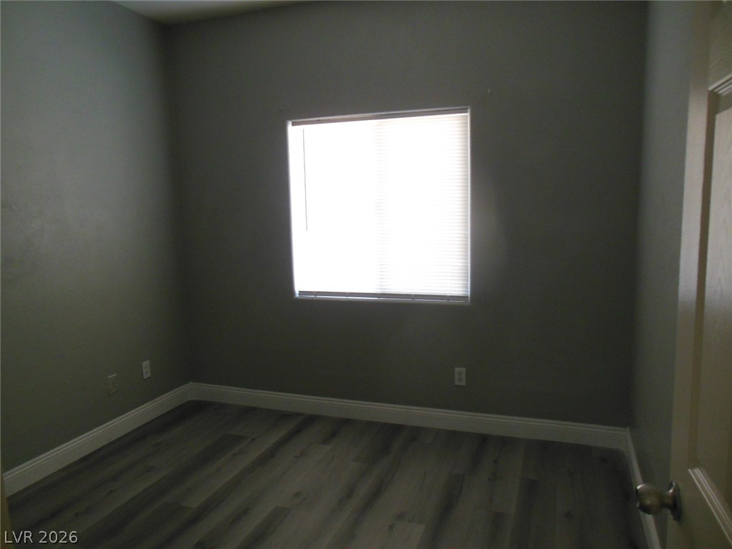 9747 Waukegan Avenue Property Photo 11