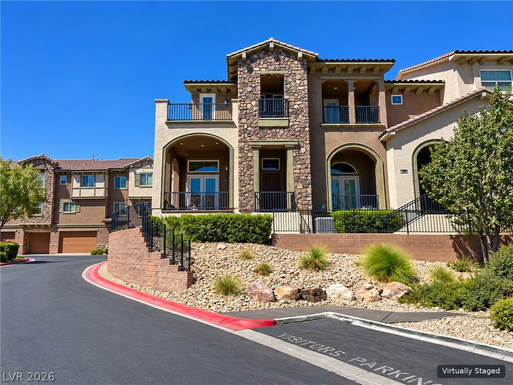 54 Via Di Vita Property Photo 1