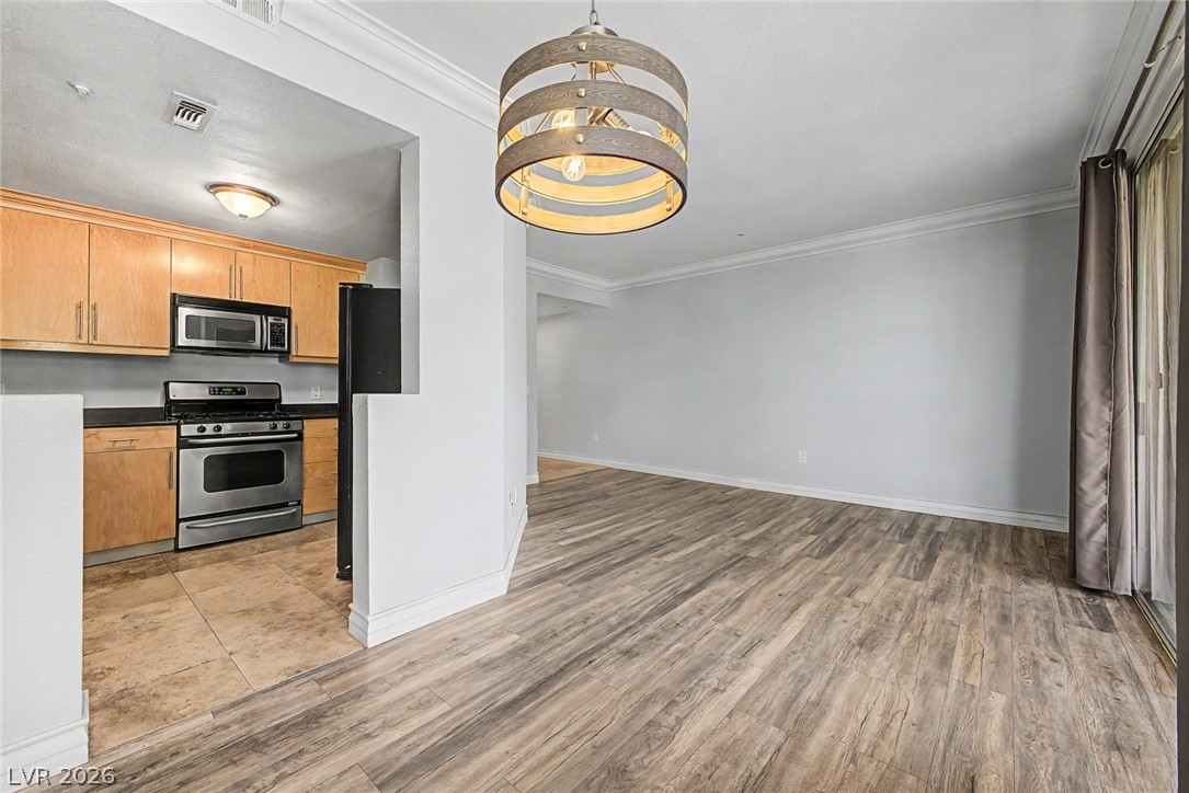 260 East Flamingo Road 220 Property Photo 12