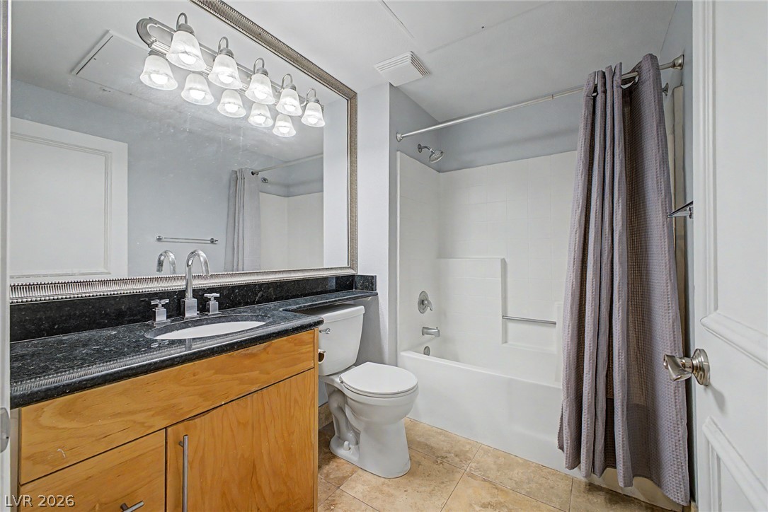 260 East Flamingo Road 220 Property Photo 19