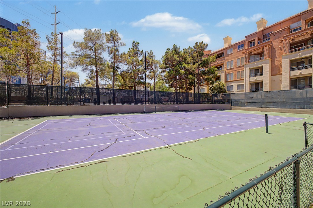 260 East Flamingo Road 220 Property Photo 33