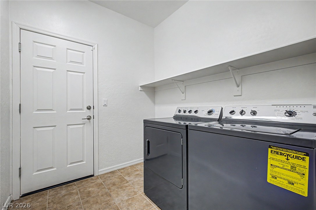 6051 Tersky Court Property Photo 24