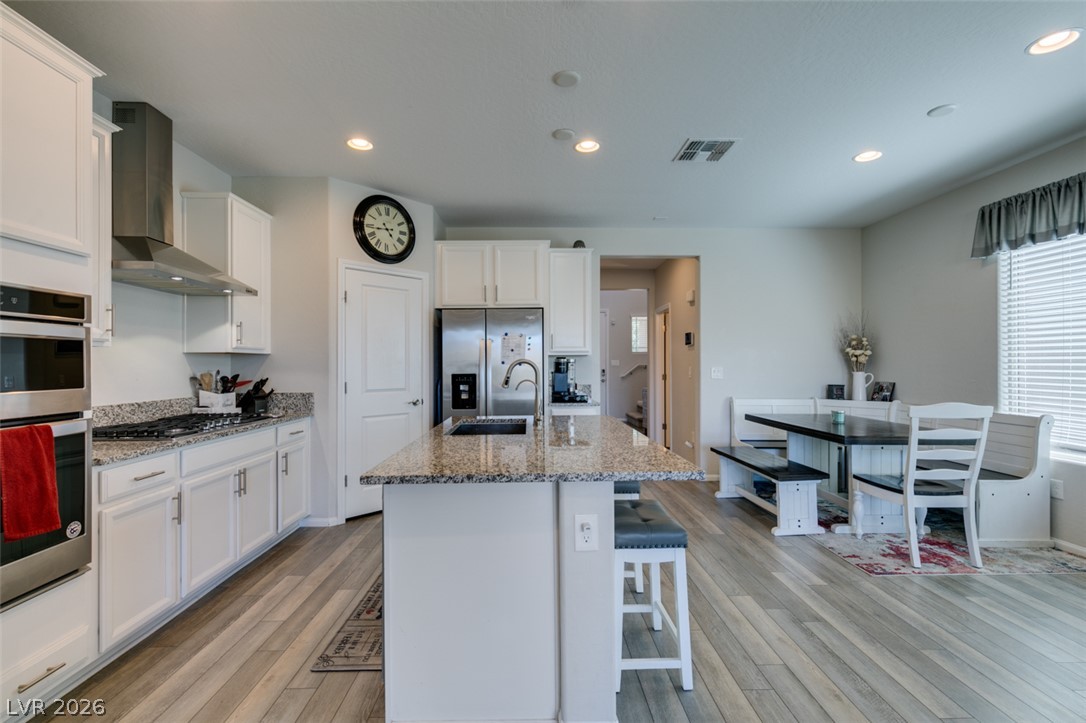 8977 Sweet Chestnut Lane Property Photo 6
