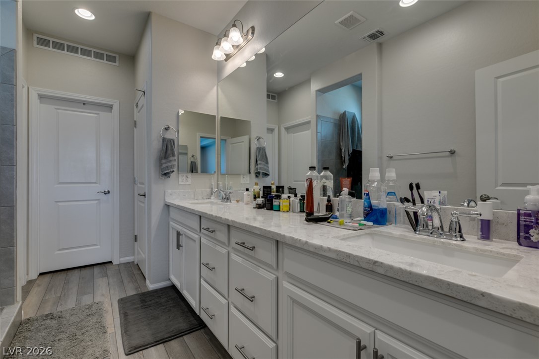 8977 Sweet Chestnut Lane Property Photo 11