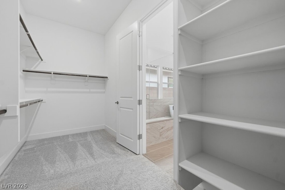 372 Tigullio Avenue Property Photo 14