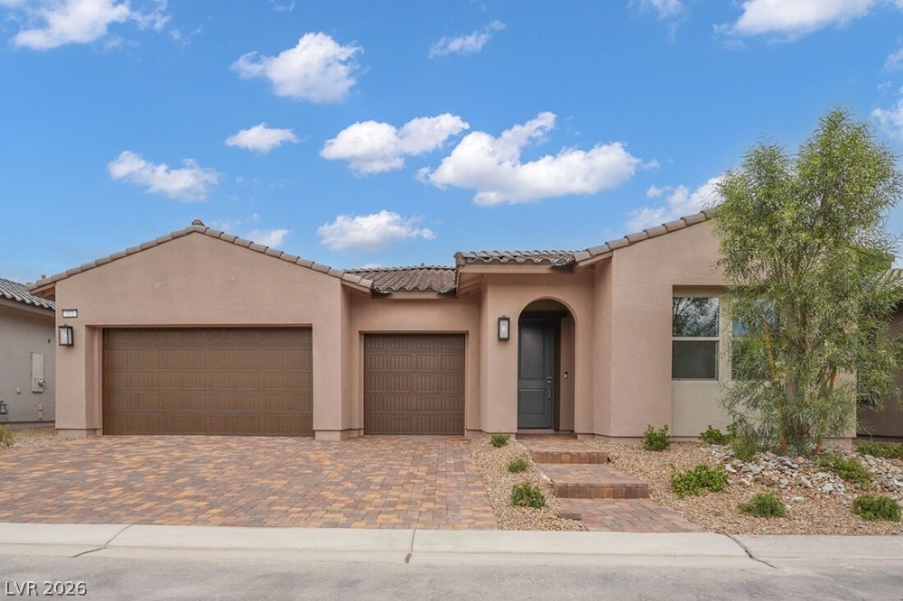 372 Tigullio Avenue Property Photo 32