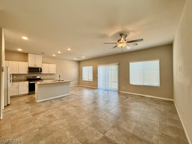 7606 Red Plumeria Avenue Property Photo 2
