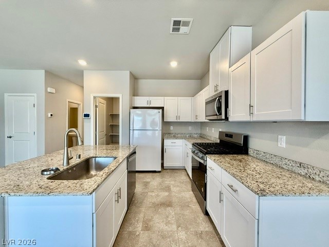 7606 Red Plumeria Avenue Property Photo 6
