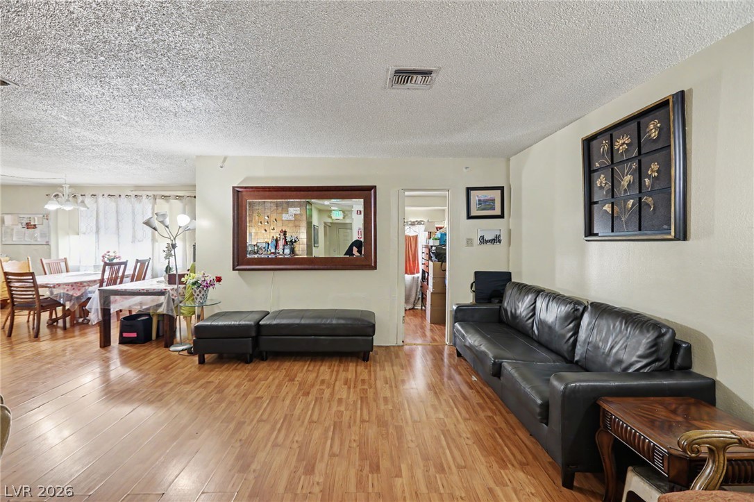 1905 South 17th Street Property Photo 6