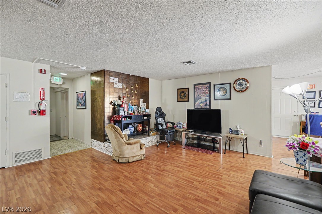 1905 South 17th Street Property Photo 8