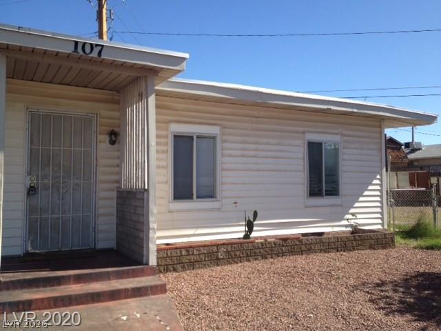107 West Victory Road Property Photo 1
