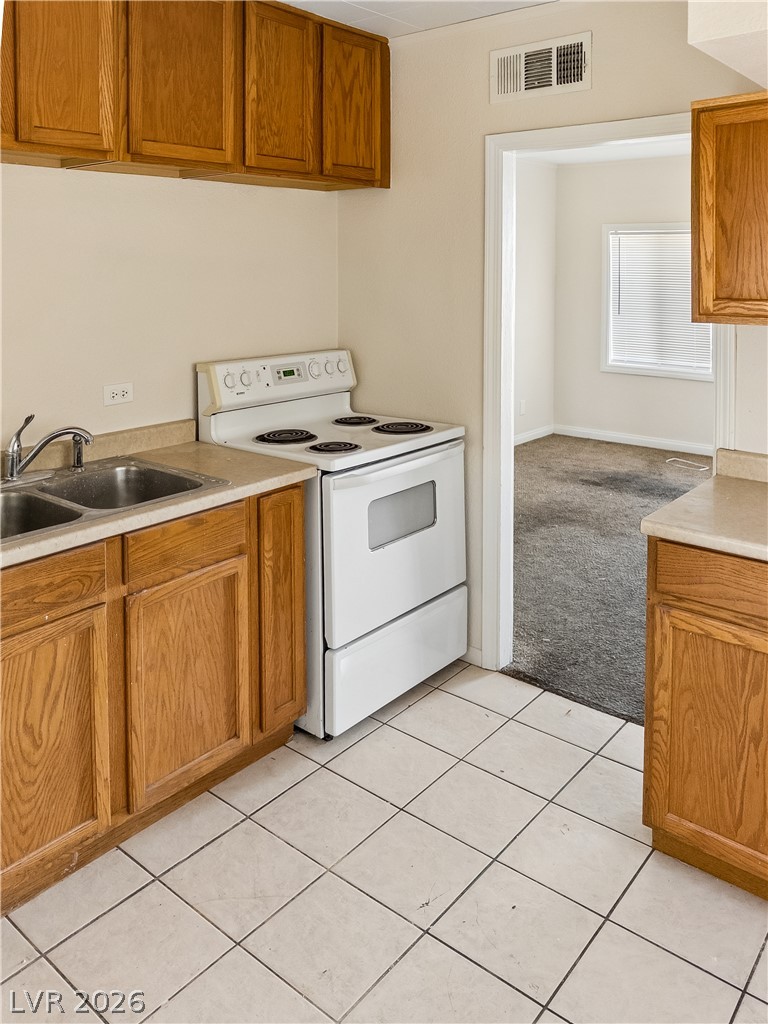 107 West Victory Road Property Photo 7