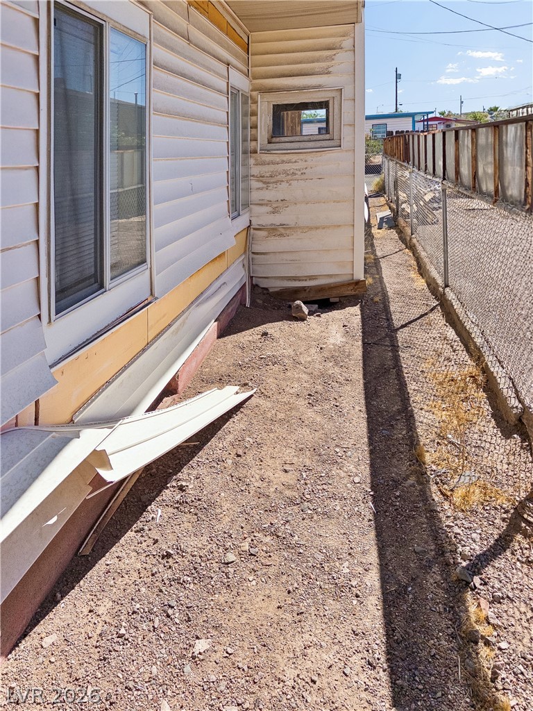107 West Victory Road Property Photo 15