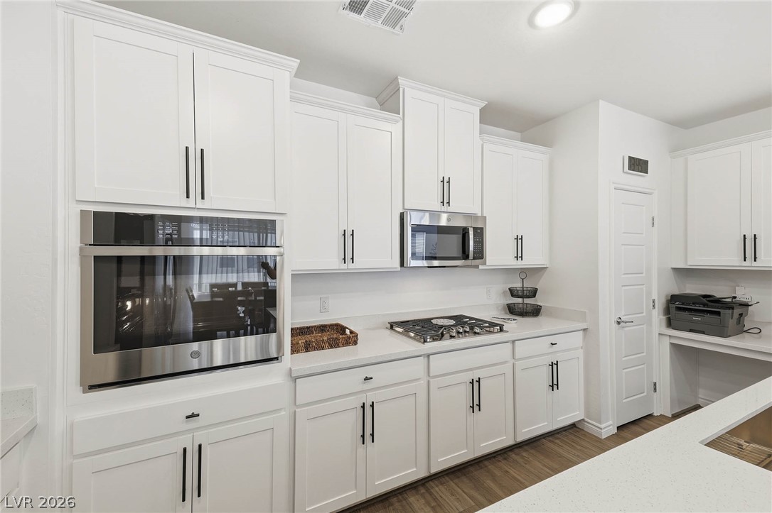 2555 Hampton Road 7203 Property Photo 17