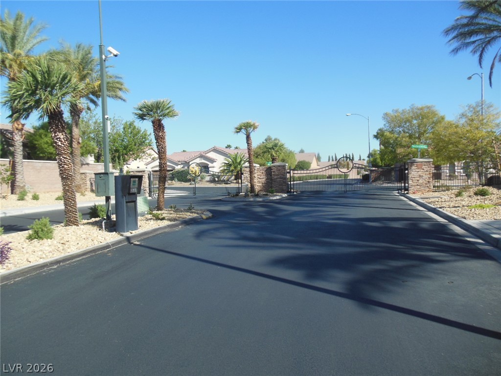 9865 Masterpiece Drive Property Photo 1