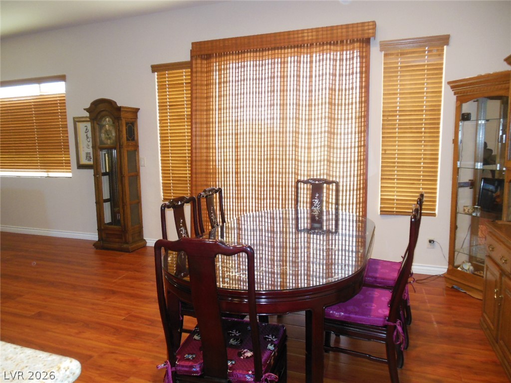 9865 Masterpiece Drive Property Photo 8