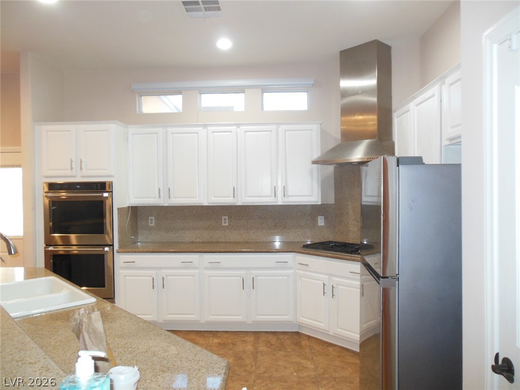 9865 Masterpiece Drive Property Photo 10