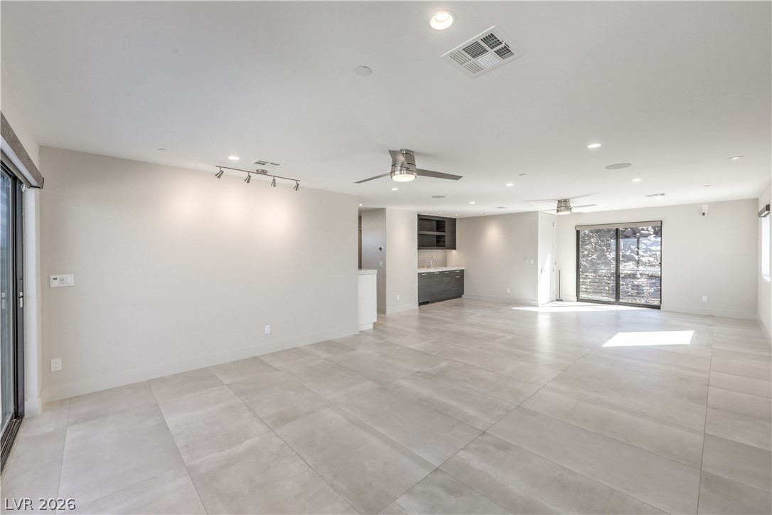 422 Tranquil Peak Court Property Photo 50