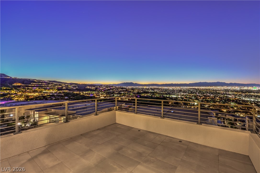 422 Tranquil Peak Court Property Photo 54