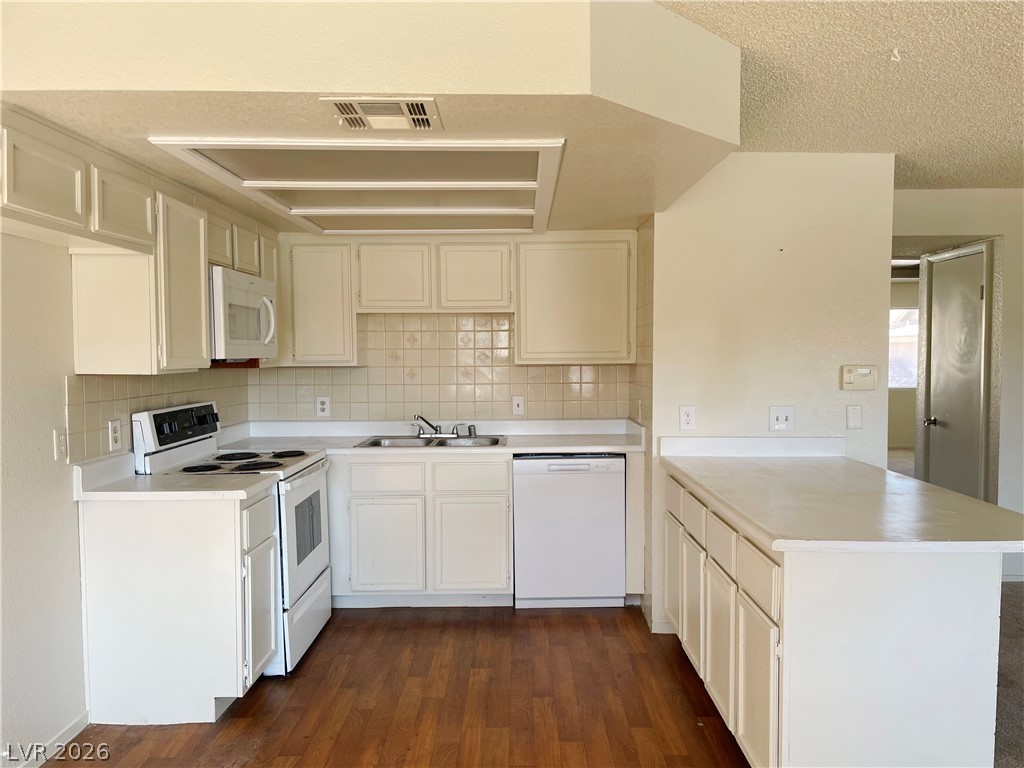 1104 Pinto Rock Lane 201 Property Photo 12