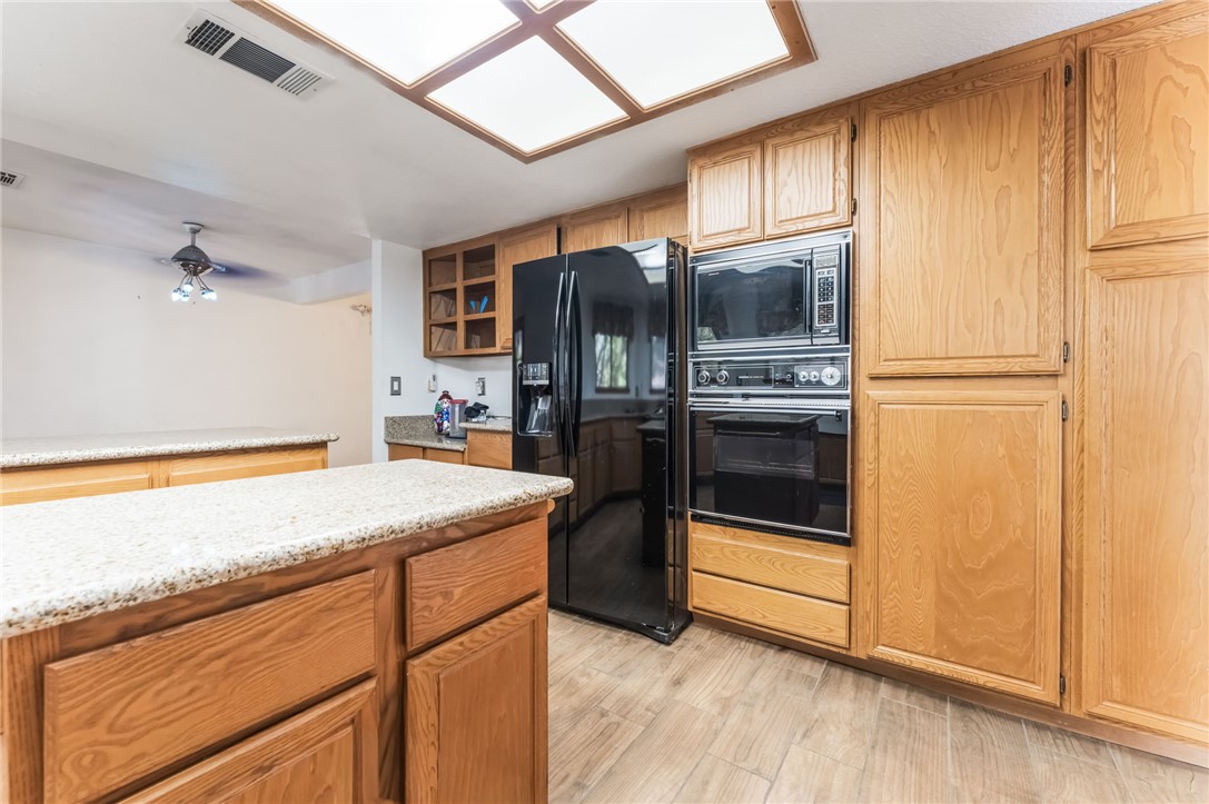 9109 Anchor Cove Court Property Photo 14