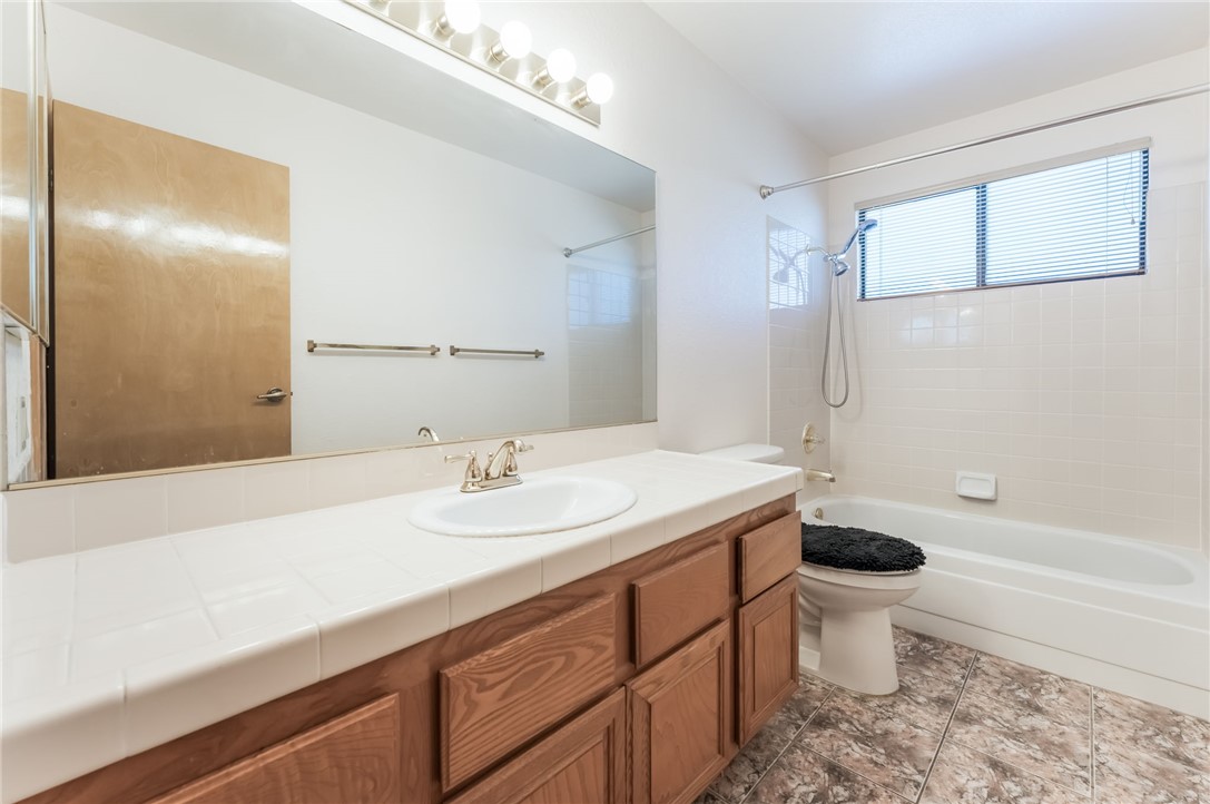 9109 Anchor Cove Court Property Photo 30