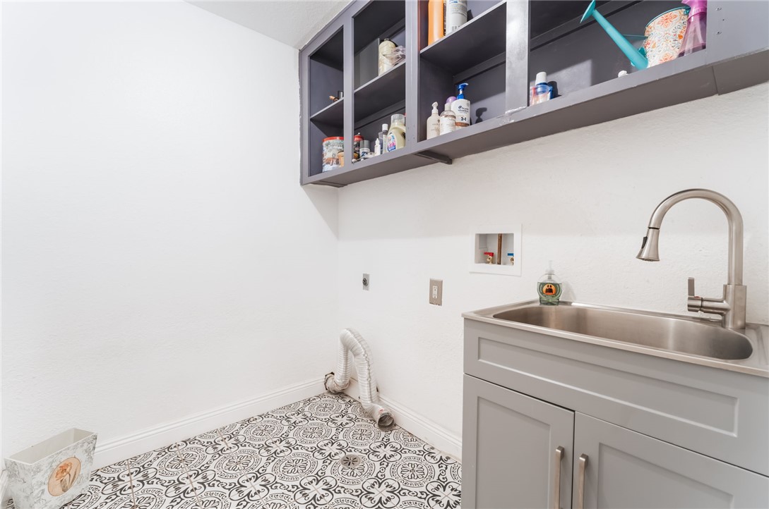 9109 Anchor Cove Court Property Photo 33