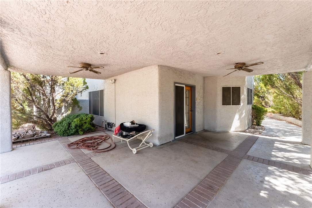 9109 Anchor Cove Court Property Photo 37